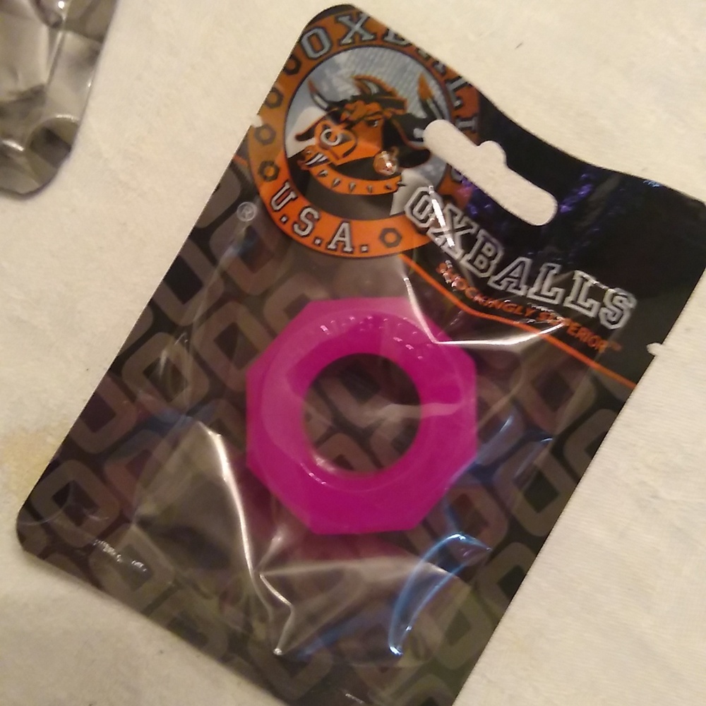 1 OXBALLS C-RING